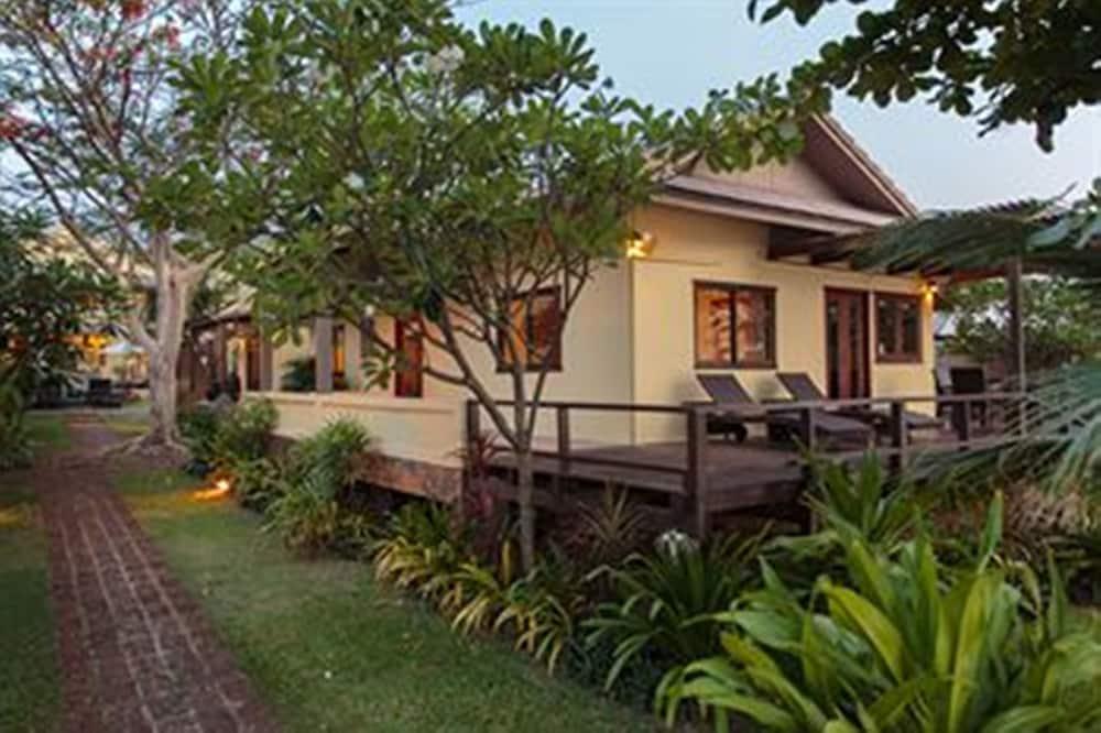 Villa Tanamera Bang Rak Beach  Exterior foto